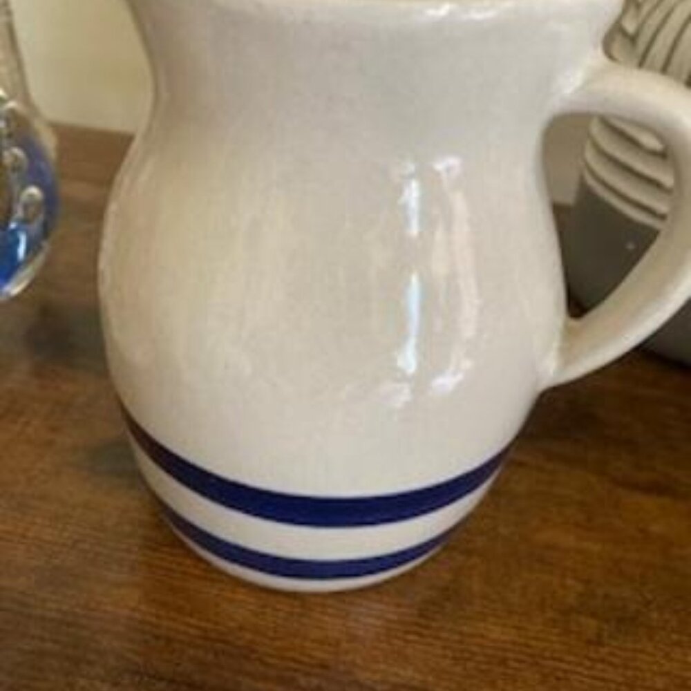 Robinson Ransbottom Pitcher - Picture 1 of 1